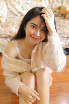 《女朋友的闺蜜3》中字